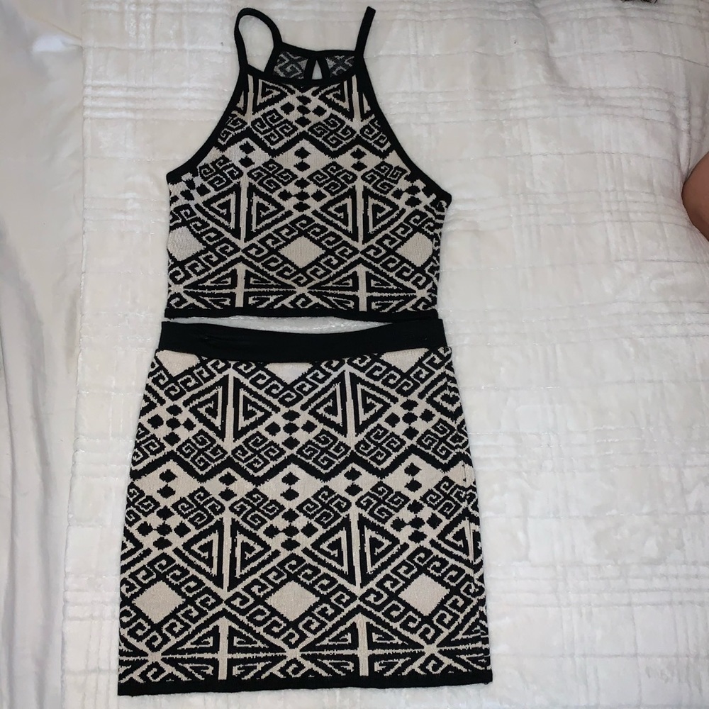 Two piece set